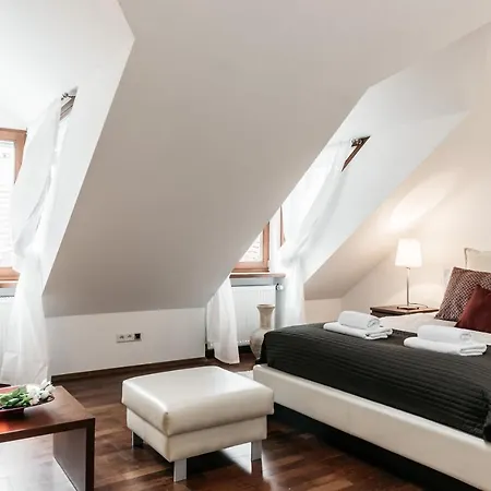 Apartament Extravaganza